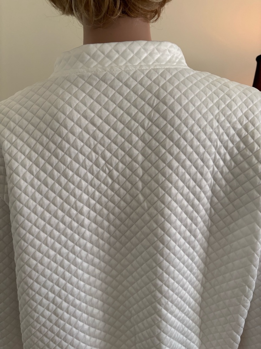 Quilted White Button-Front Jacket with Teal Diamond Motif - Picture 8 of 13